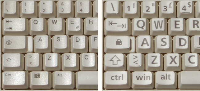 Comparazione tra due tastiere con e senza etichette applicate.